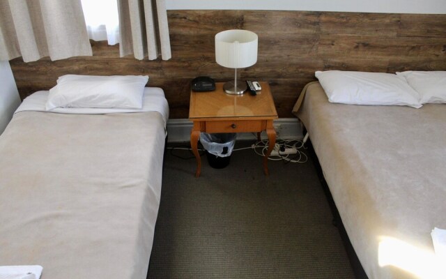 Vandenberg Hotel Forbes