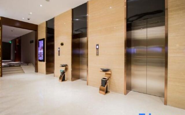 Yitel Premium (Shanghai Jing'an Nanjing West Road)