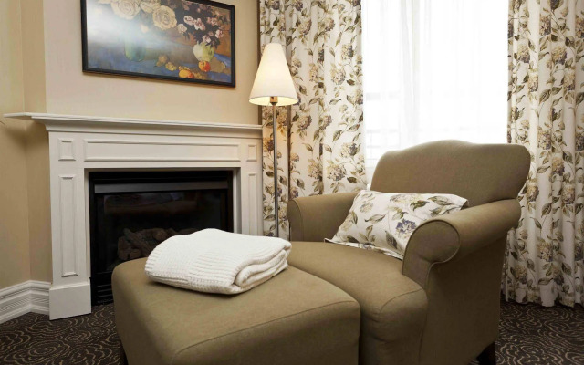 Le St-Martin Hotel & Suites Laval