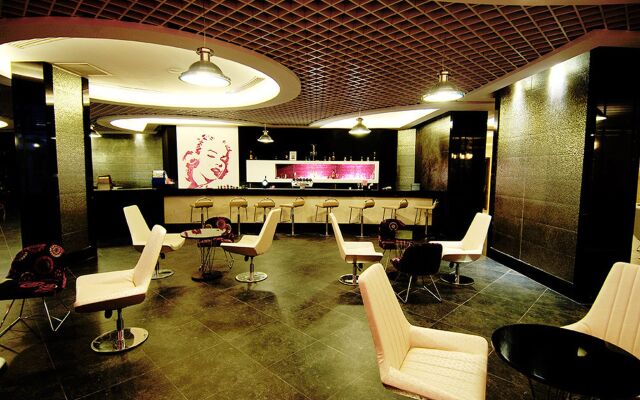 Seamelia Beach Resort Hotel & Spa