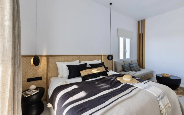 Adama Mykonos Boutique Hotel