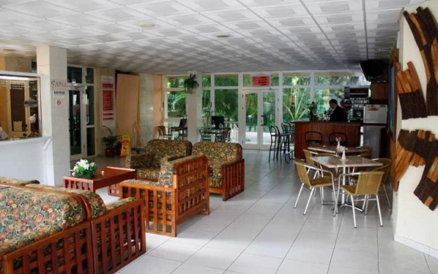 Las Americas
