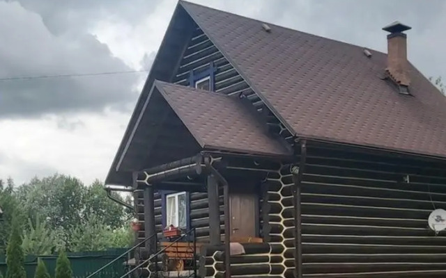 Uyutny dom