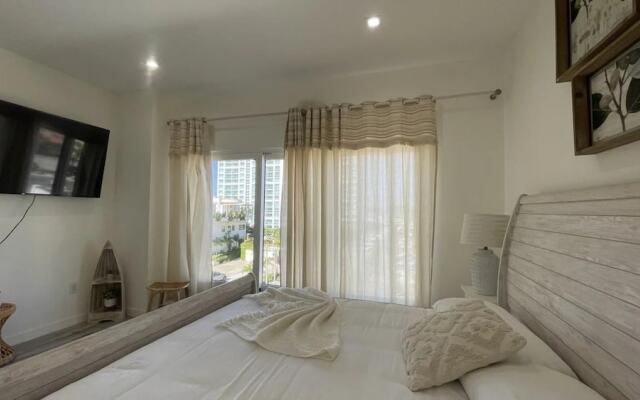 NEW The Cove 210 in Palm Beach