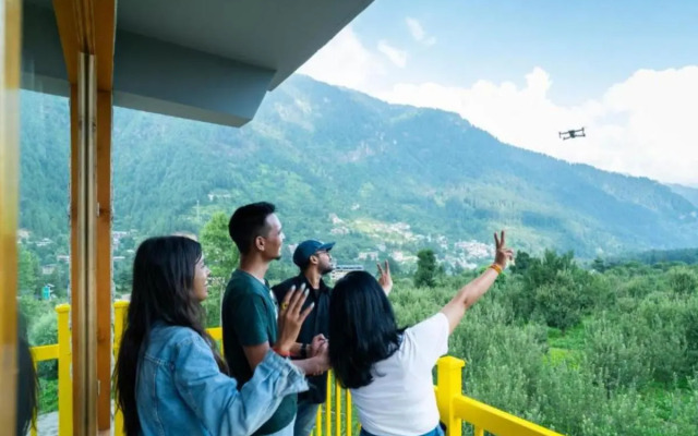 The Hosteller Old Manali, Manu Temple
