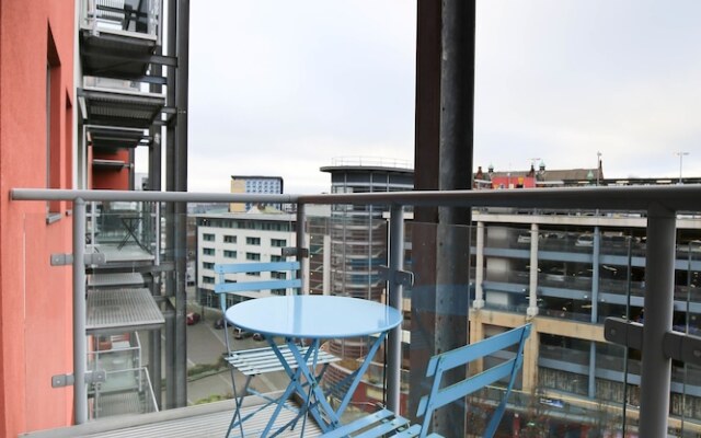 Fantastic 1 Bed Apartment Newcastle City