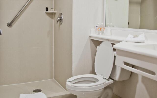 City Express by Marriott Celaya Parque