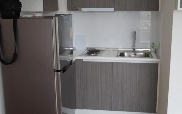 Ozone Condotel Kata Beach