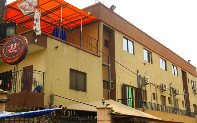 New Travellers Lodge & Suites Ltd