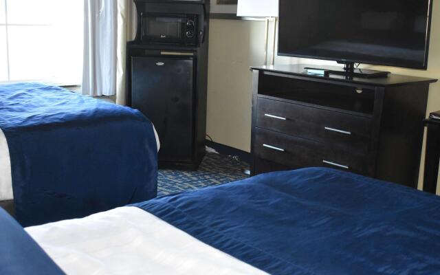 Best Western Plus Brunswick Inn & Suites