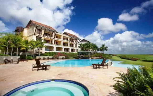 Los Altos Residences