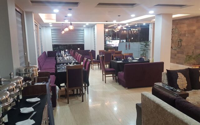 Hotel AK Continental