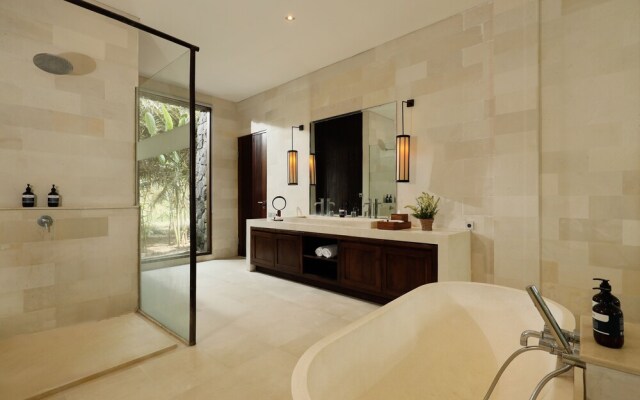 Villa Leona by Nakula