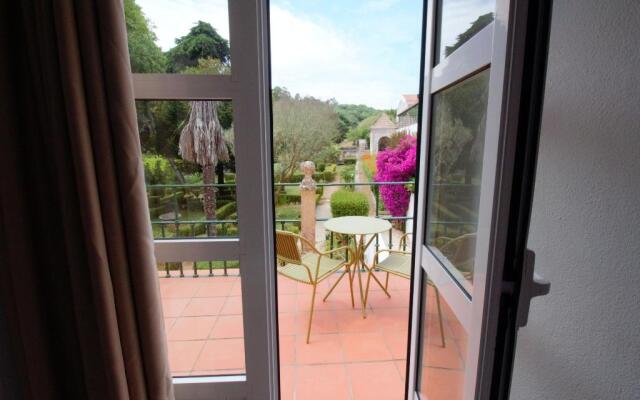 Hotel WOT Sintra Sarrazola
