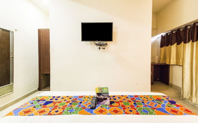 Collection O 4731 Hotel Surya Continental