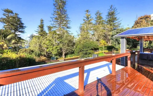 Whalers Watch Luxury Home