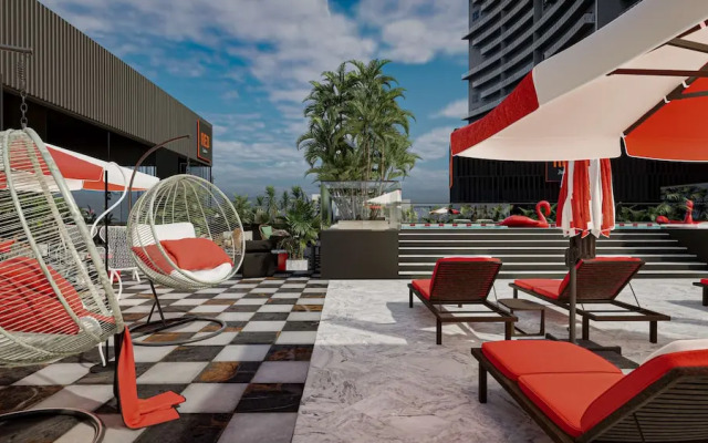 Radisson RED Hotel Izmir Point Bornova