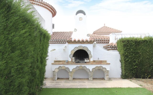 Sunrise Villa Fortuny