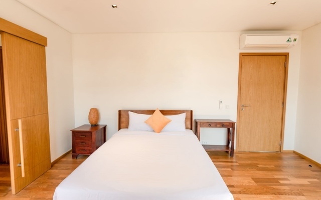 Enjoy A Luxurious 5 Bedroom Villa – Guest Rooms – Da Nang