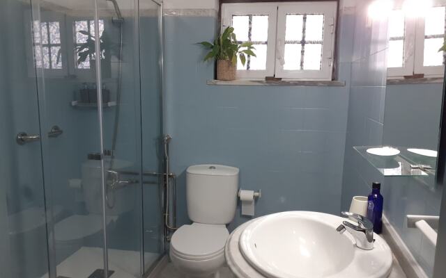 Coja Flores, Beautiful,river Beaches & Mountains