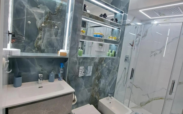 Sharon Apartment in Victoria Beach