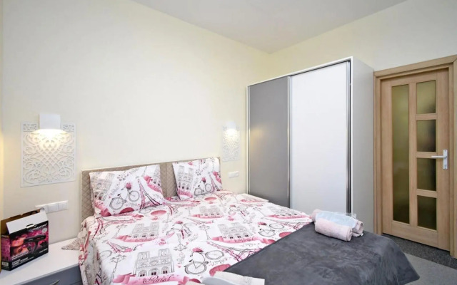 Красивая квартира на Комитас 55