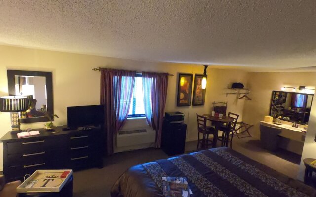 TradeWinds Lodging Bed and Breakfast