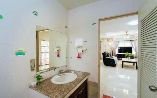 Captivating 3-bed Villa in Muang Pattaya