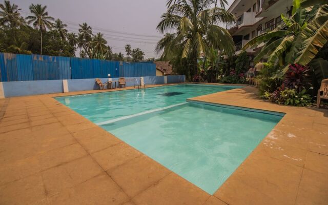 OYO 12423 Home Pool View 1BHK Candolim