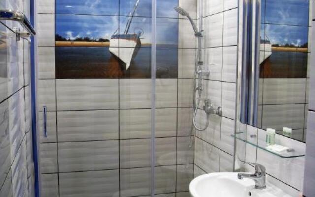 Pensjonacik Cyklada Comfortable Rooms Close to the Lake