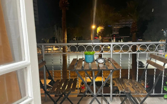 Xanthis Hostel Nicosia City Centre