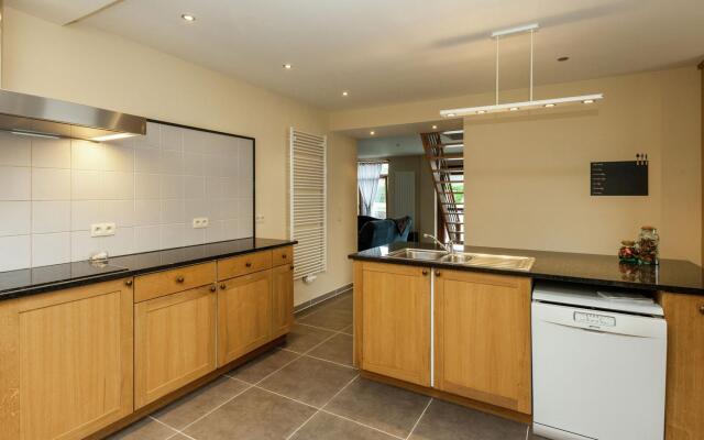 Luxurious Holiday Home in Glabbeek with Garden
