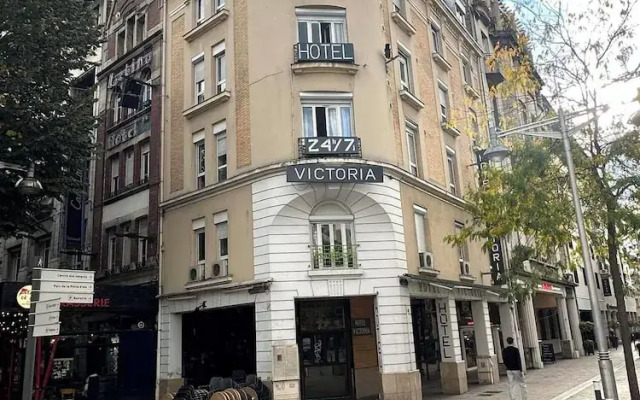 hotelImage
