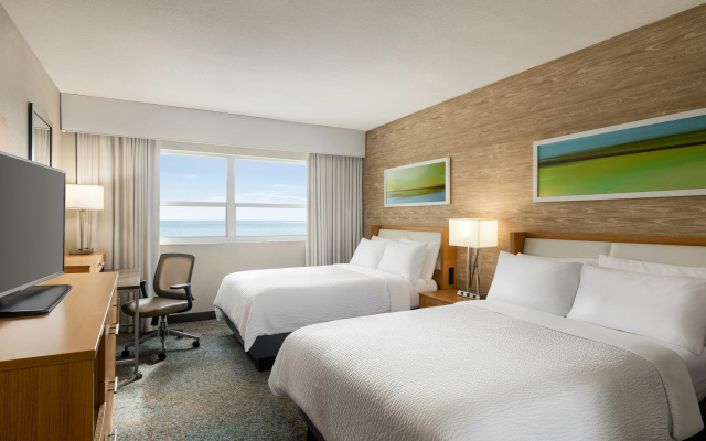 Holiday Inn Miami Beach - Oceanfront by IHG - Image 5