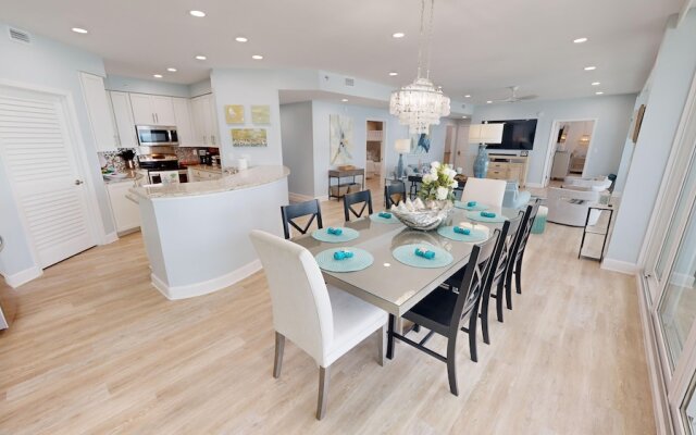 Oceania 506 3 Bedroom Condo by RedAwning