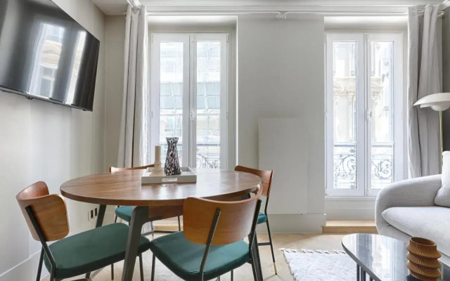 Magnificent Luxury Flat 2BR/6P - Champs-Elysées