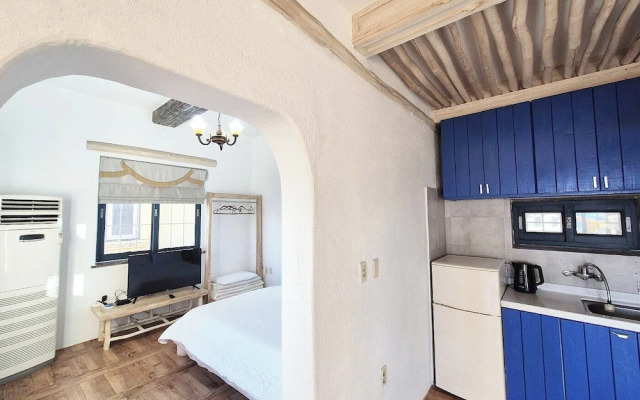 Lime Orange Vill Pension