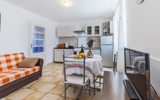 Beautiful Home in Pula With 1 Bedrooms and Wifi