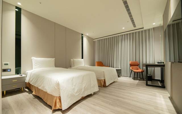 JingIn Hotel
