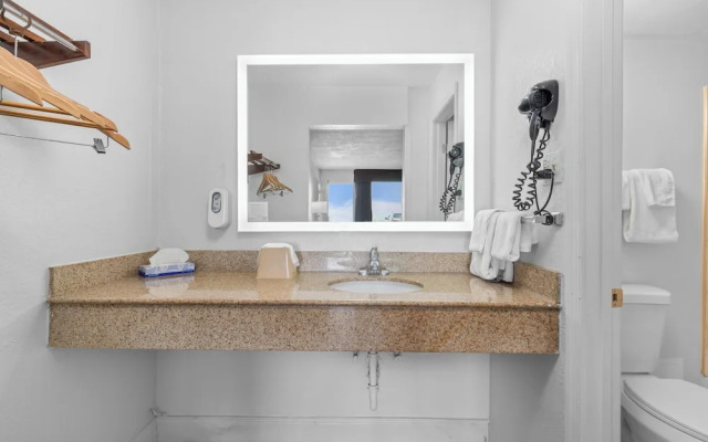 Super 8 Norfolk/Chesapeake Bay