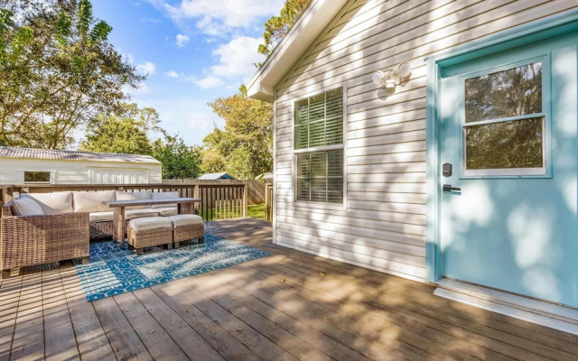 The Oak Hideaway Pet Friendly 3bd!