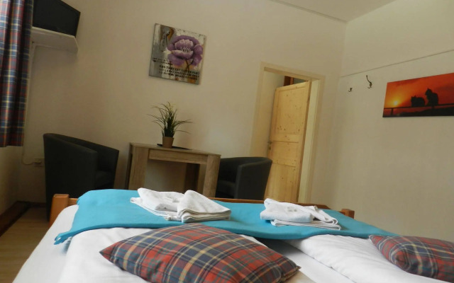 Pension und Appartements Hartkaiser
