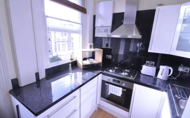 Piccadilly Apartments