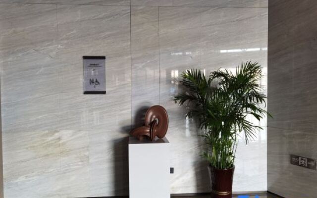 Zhongcheng Holiday Hotel (Shijiazhuang Railway Station)