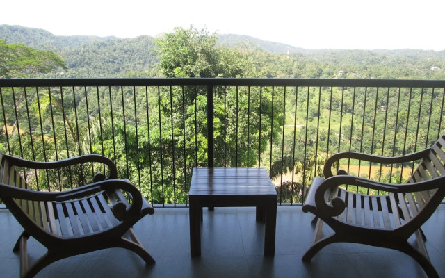 Emerald Hill Hotel