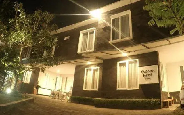 Rumah Kecil Jatirejo