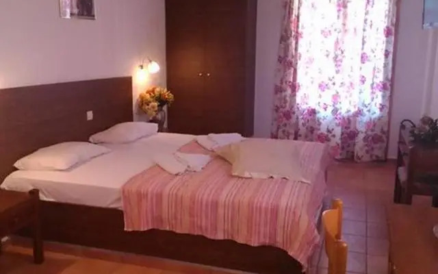 Fotoula Apts