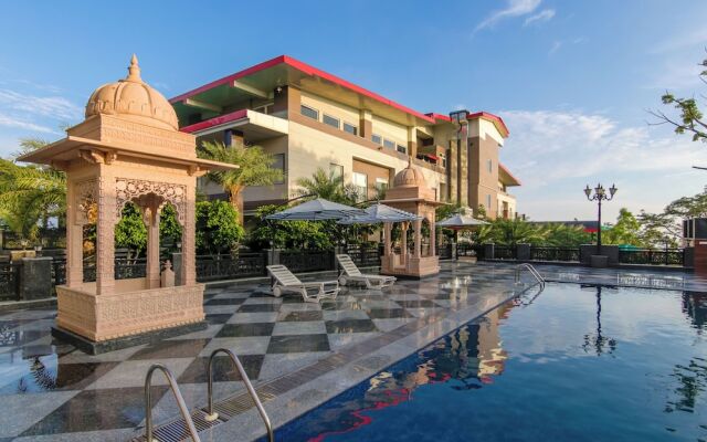 Dhauladhar Heights Resort