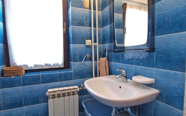 Apartment 1085