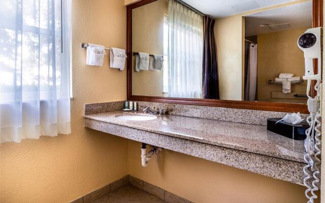 Quality Suites Orlando - Convention Center Area